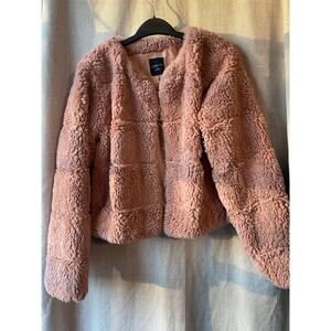 Fuzzy Pink Sherpa Jacket by Lashe (Size M)